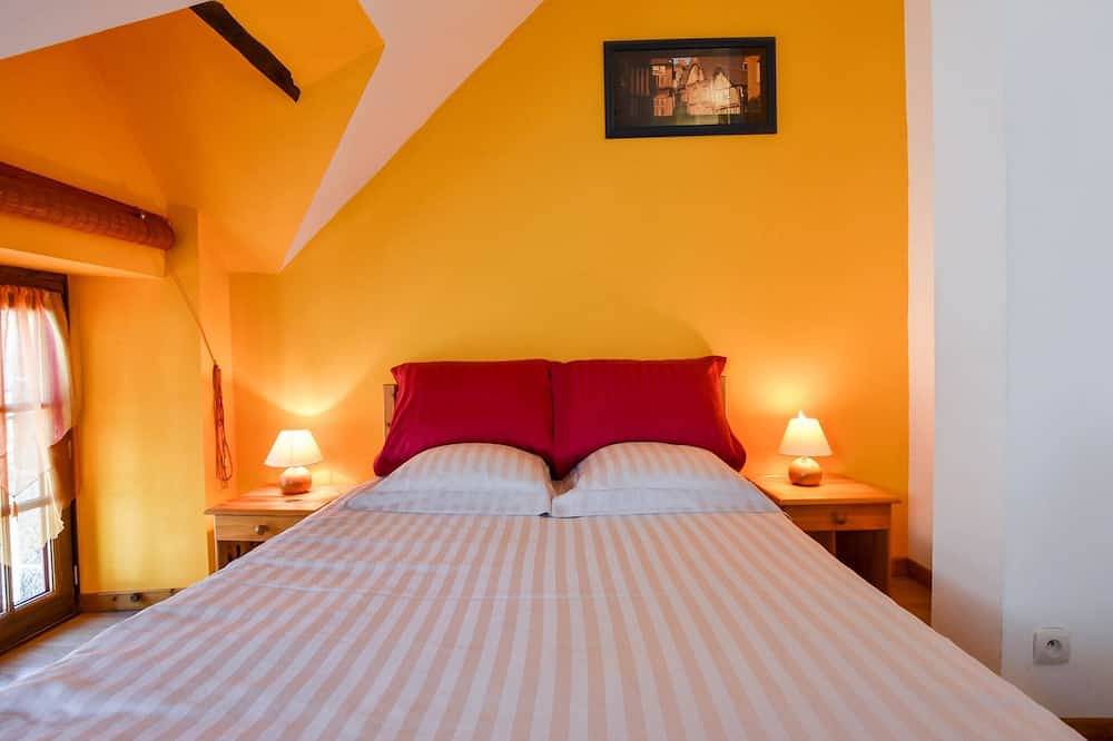 Acogedora villa con jardín en Bonnemain in Bonnemain, Región de Saint-Malo