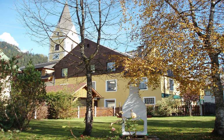 Ganze Ferienwohnung, Appartement am Kurpark in Bad Mitterndorf, Dachstein