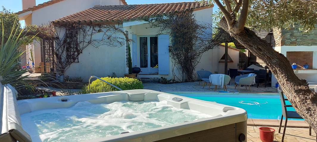 Chambre d’hôte pour 2 personnes, avec jacuzzi ainsi que piscine et jardin dans les Pyrénées-Orientales - 2