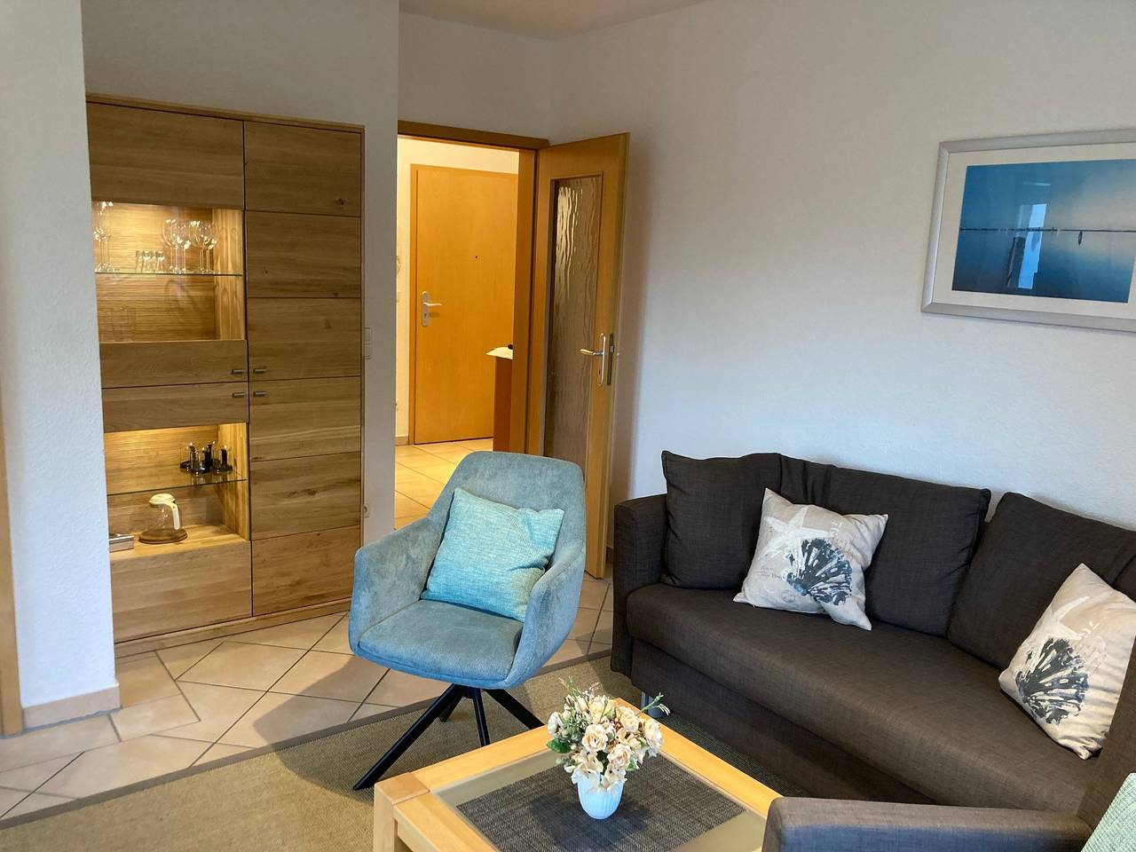 Apartamento vacacional entero, Dünenhaus in Toplage, 4 Fußminuten zum Südstrand mit Blick über Hügellandschaft zur Ostsee, Schwimmbadnutzung inklusive in Göhren, Rügen