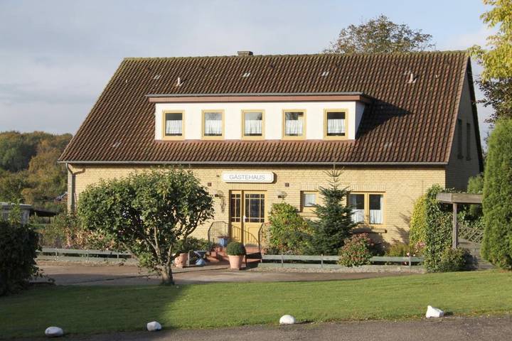 Ferienhaus für 6 Personen, mit Terrasse und Garten sowie Ausblick in Wees - 3