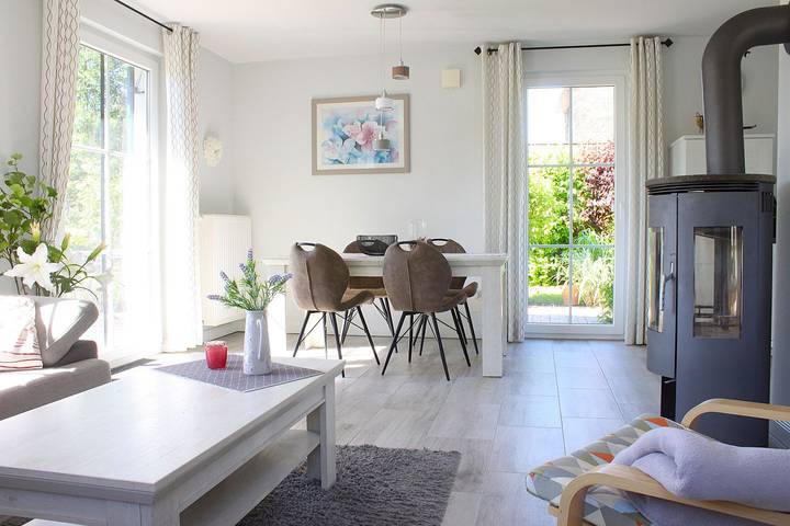 Ferienhaus für 4 Personen, mit Terrasse und Garten sowie Sauna und Ausblick auf Insel Poel