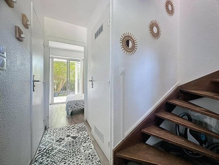 Gîte pour 6 personnes, avec piscine et vue ainsi que jardin et terrasse dans Golf de la Grande Motte - 2