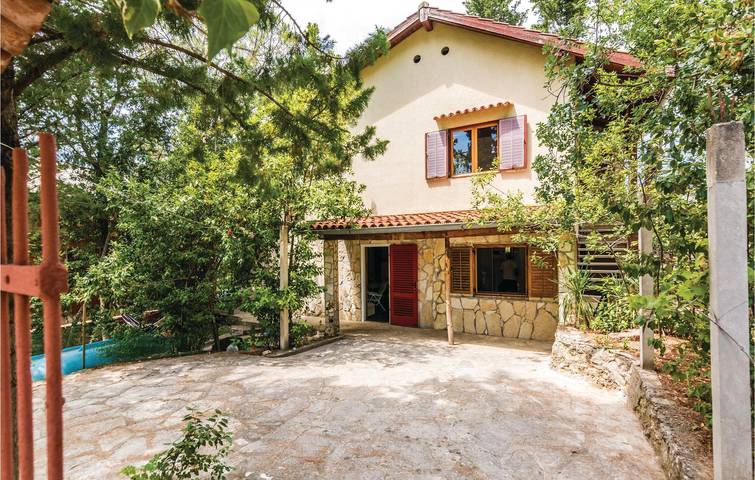 Ferienwohnung für 4 Personen, mit Terrasse in Obrovac