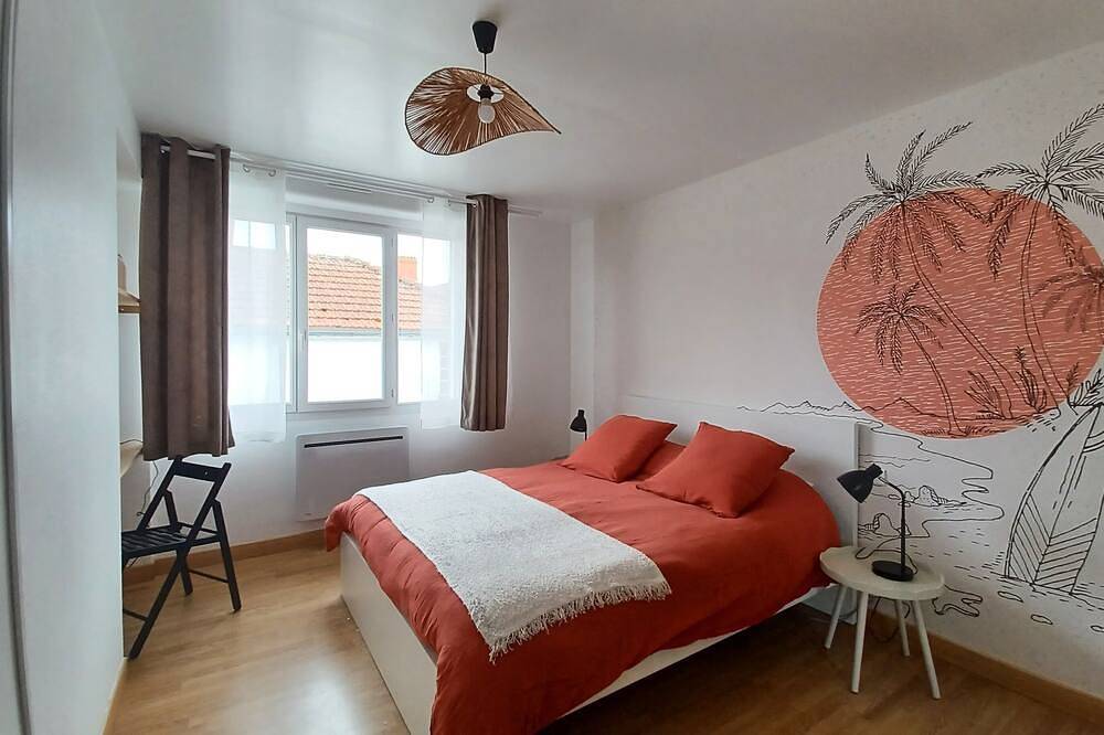 Appartement entier, L Abri du Gois 3 Chambres (Accueil Moto, Vélos) Appartement 100 m2 avec balcon in Beauvoir-sur-Mer, Vendée
