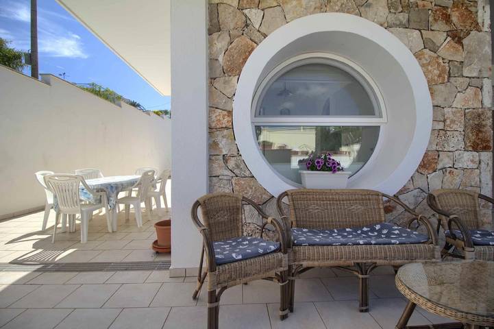 Location de vacances pour 6 personnes, avec terrasse à Salento - 4