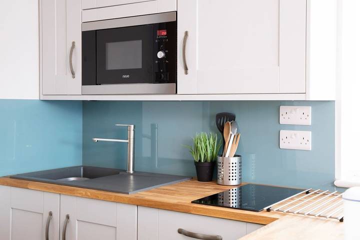 Stylish & cosy annexe in pretty sailing village in West Itchenor, West Sussex