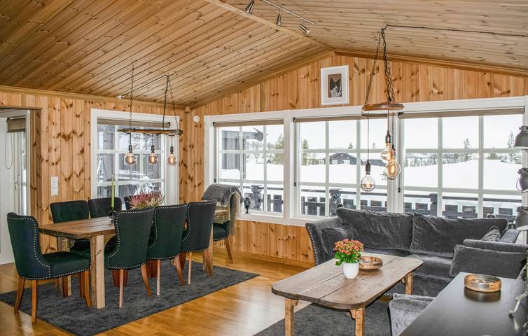 Ferienhaus für 11 Personen mit Garten in Engerdal