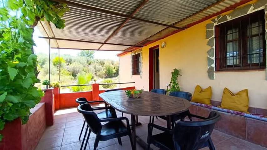 Country House 'La Serrana' with Mountain View, Wi-Fi and Air Conditioning in Pizarra, Cordillera Penibética