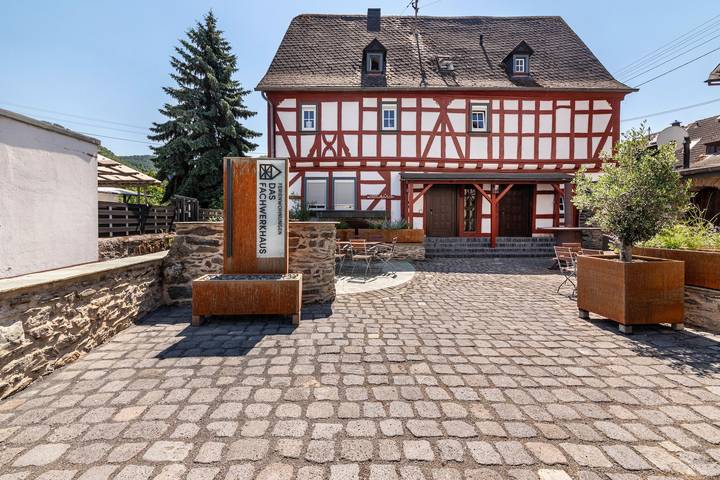 Ferienhaus für 12 Personen, mit Garten am Mittelrhein