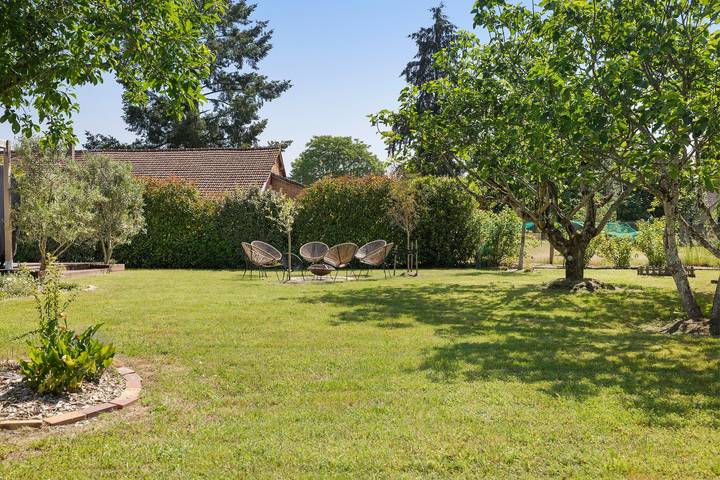 Location de vacances pour 3 personnes, avec Jardin dans Sologne