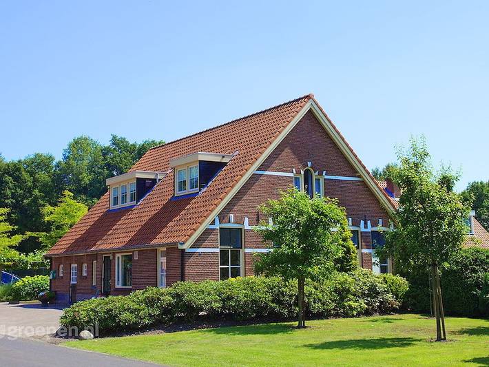 Vakantiehuis voor 26 personen, met Balkon/Terras en Terras in Enter