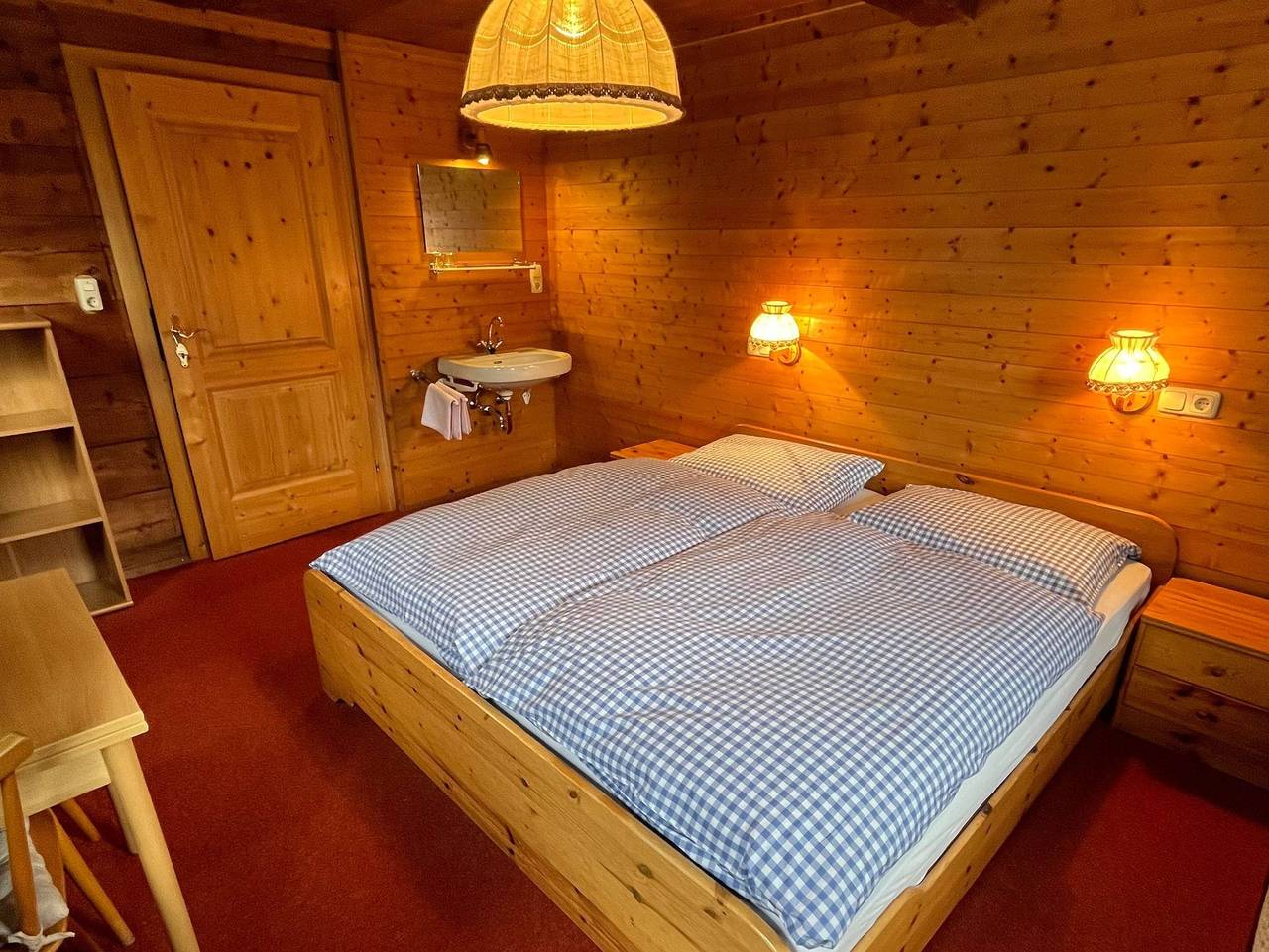 Ganze Ferienwohnung, Ferienhaus Unterkircher-Wallner - Appartement/Fewo, Dusche o. Bad, Wc, 2 Schlafräume in Heiligenblut, Oberkärnten