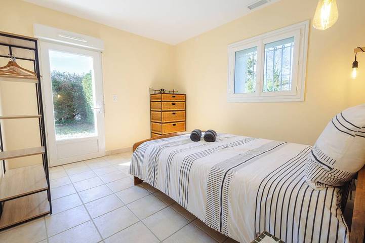 Location de vacances pour 10 personnes, avec jardin à Narrosse - 4
