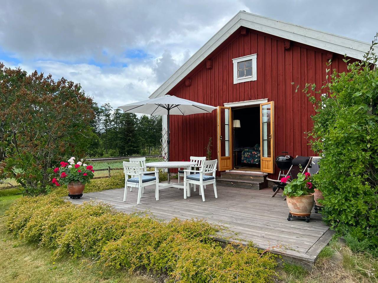 Im Herzen des Småländischen Hochlandes am See in Norra Sandsjö distrikt, Jönköpings län