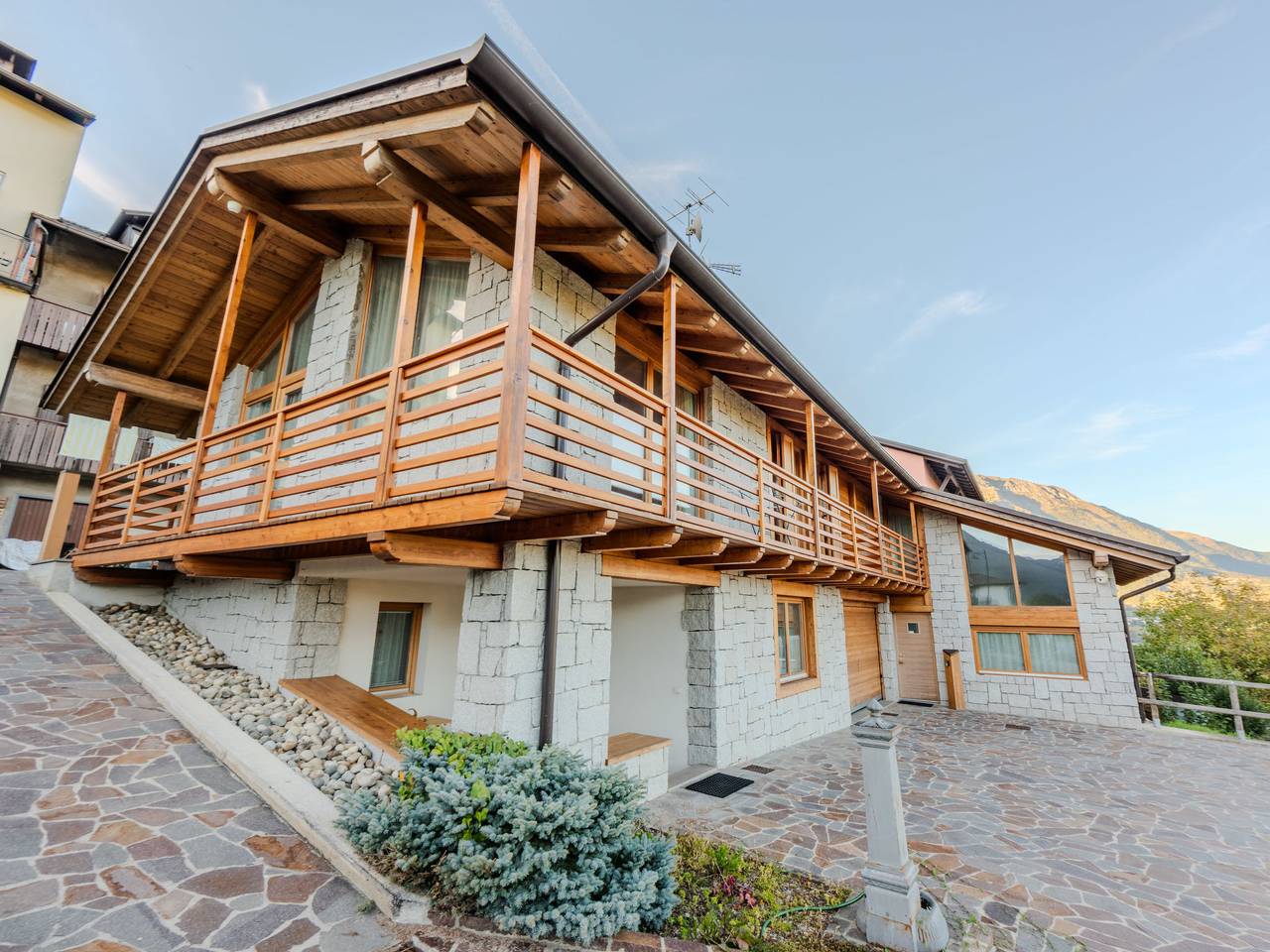 La casa dei Noci in Bleggio Superiore, Gardasee-Berge