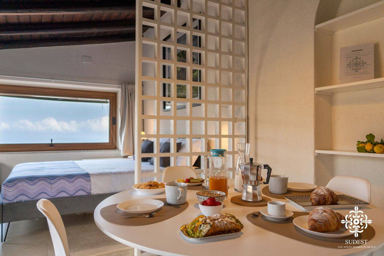 Ganze Wohnung, Casa Majorana - Sea view in city center in Taormina, Messina Provinz