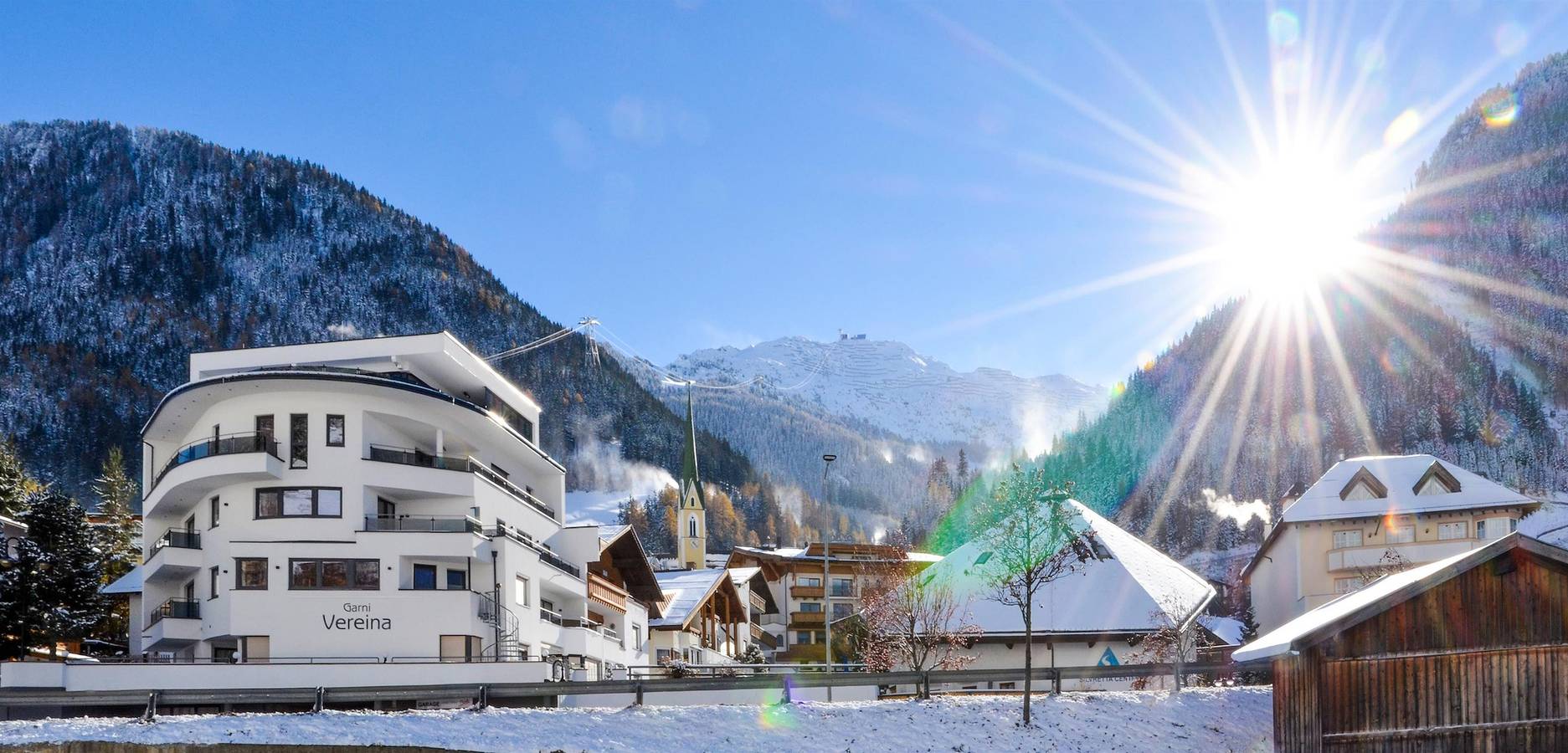 Entire holiday apartment, Doppelzimmer mit Zusatzbett, Dusche, Wc in Ischgl, Verwall mountains