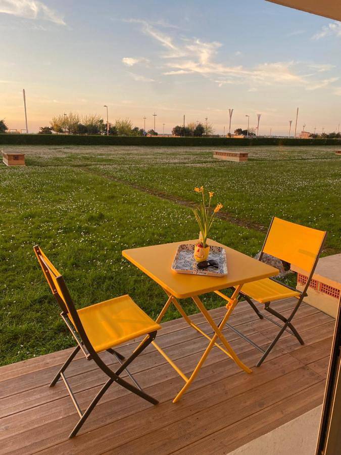 Location de vacances pour 4 personnes, avec vue et terrasse à Calais