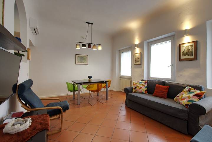 Apartamento para 6 personas, con balcón y jacuzzi en Florencia