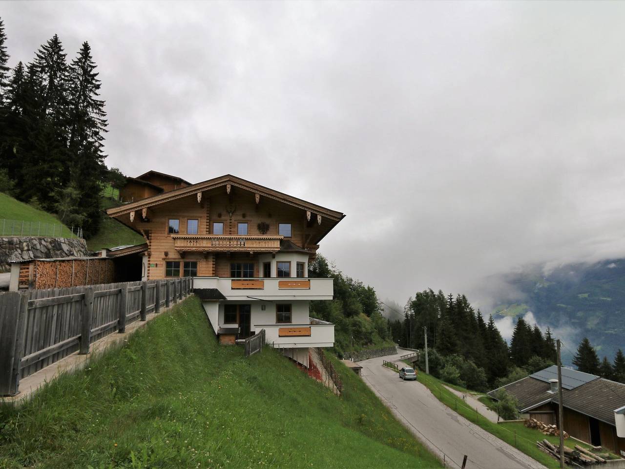 Ganze Wohnung, Wohnung in Fügenberg nahe Spieljochbahn in Fügenberg, Ski-Optimal Hochzillertal