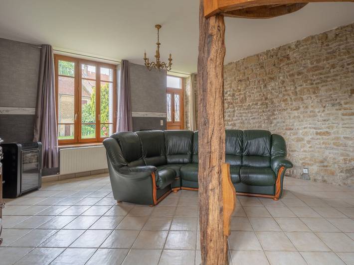 Location de vacances pour 6 personnes, avec jardin à Nouart - 2