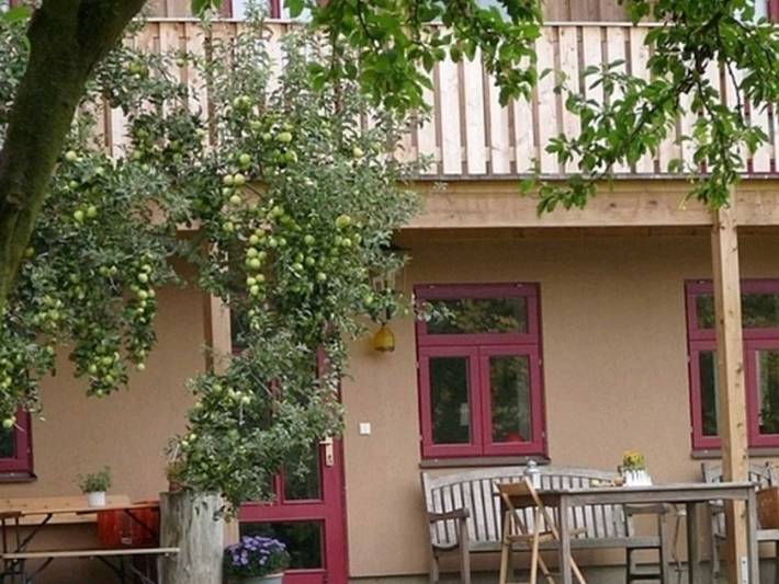 Ferienhaus für 3 Personen, mit Ausblick und Sauna sowie Garten, kinderfreundlich am Tollensesee - 3