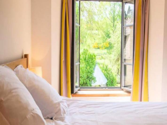 Gîte pour 8 personnes, avec jacuzzi et piscine ainsi que terrasse et sauna, adapté aux familles à Saint-Amans - 2