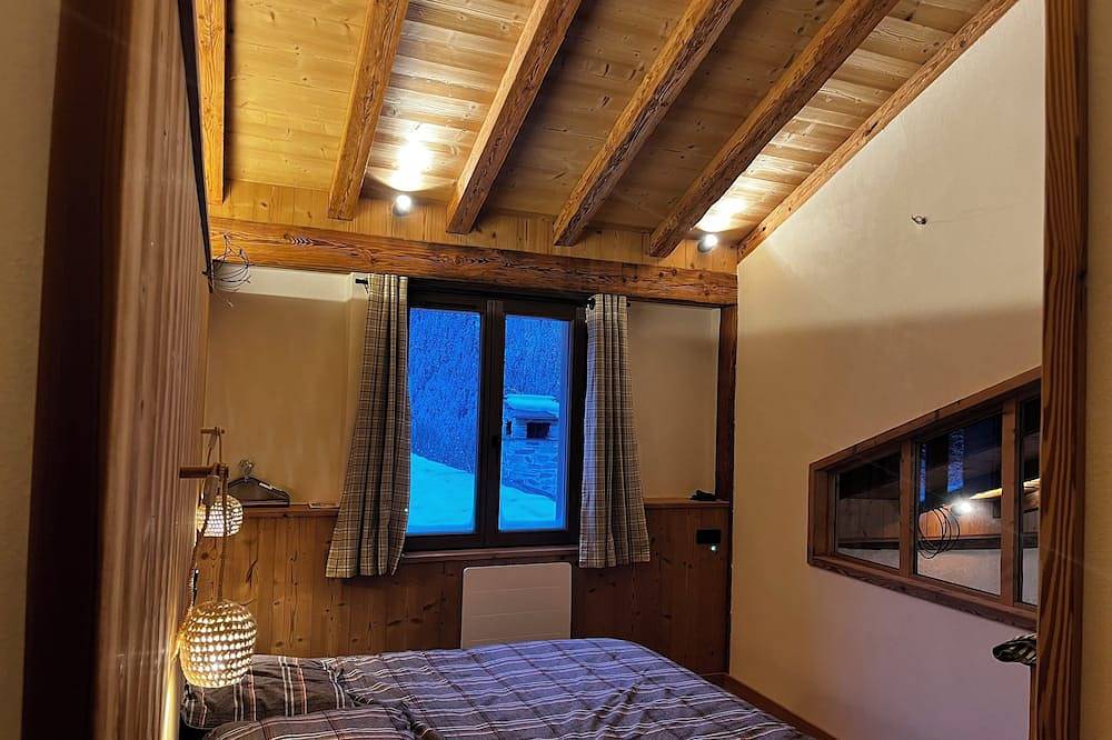 Chalet de Charme Peisey, domaine des Arcs- 13 people in Parque Nacional de Vanoise