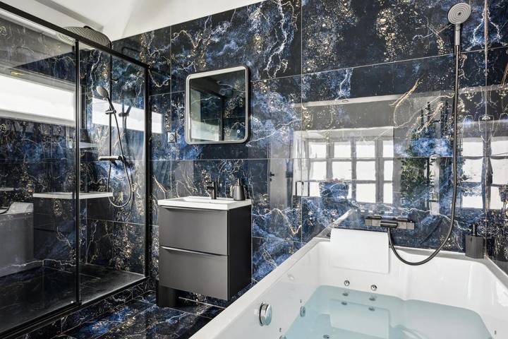 Gîte pour 2 personnes, avec jacuzzi à Pontault-Combault - 2