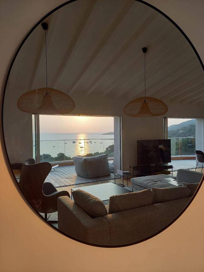 Location de vacances pour 10 personnes, avec piscine ainsi que balcon et vue dans Portigliolo - 3