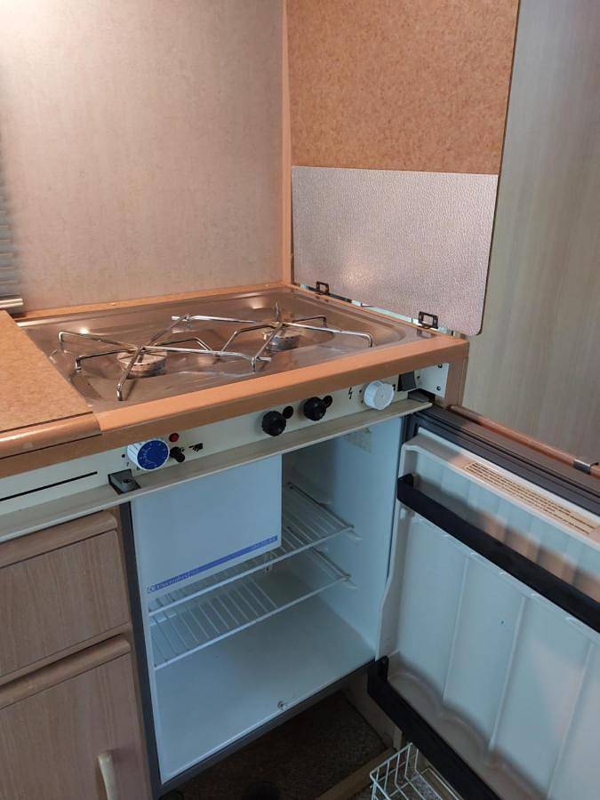 Caravan in Les Eyzies, Périgord Noir