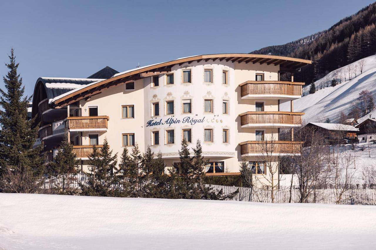 Wellness Refugium & Resort Hotel Alpin Royal - Small Luxury Hotels of the World in Ahrntal, Zillertaler Alpen