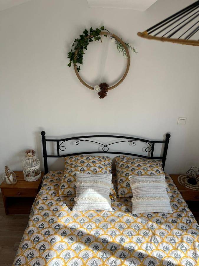 Gîte pour 2 personnes, avec vue ainsi que piscine et jardin, animaux acceptés à Lisle-sur-Tarn - 2