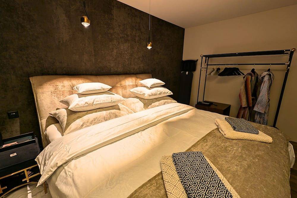Entire apartment, 7 Minute walk to operahouse and Lake in Zurich, Zurich district