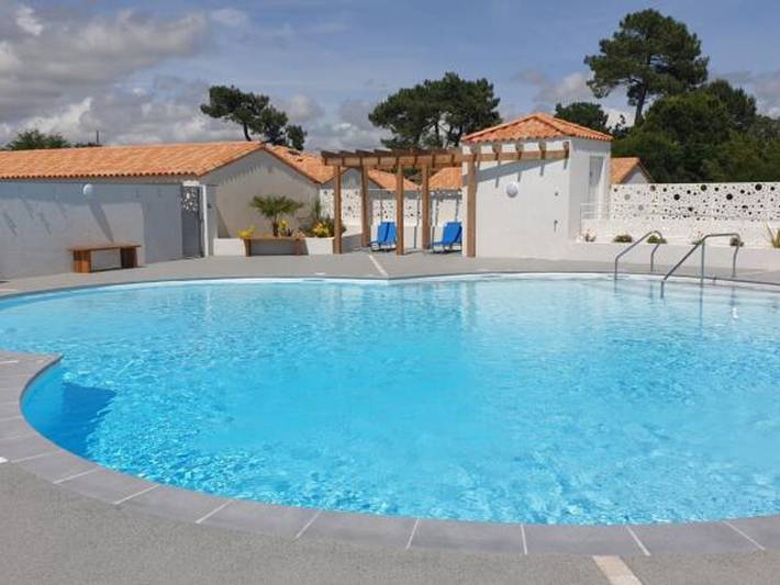 Ferienhaus für 4 Personen, mit Terrasse und Garten sowie Pool in La Tranche-sur-Mer - 2