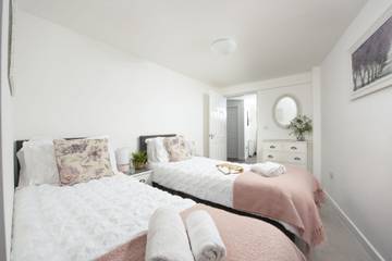 Cottage for 12 People in Marazion, Cornwall, Photo 4