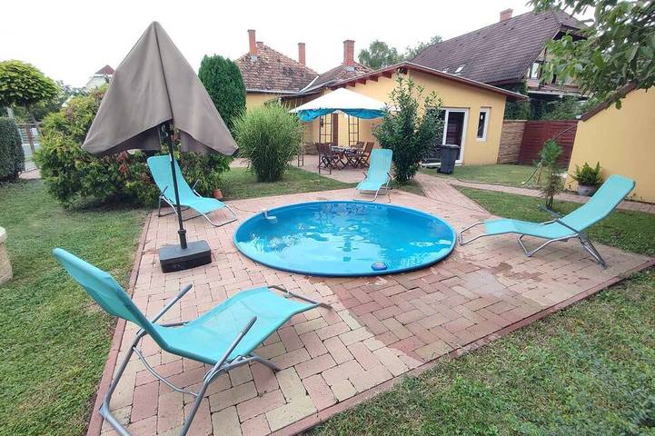 Ferienhaus für 7 Personen, mit Garten in Siofok