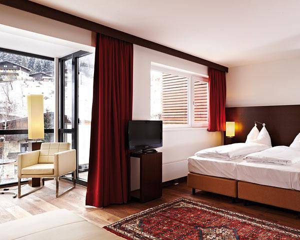 Hotel für 2 Personen, mit Garten und Whirlpool sowie Pool und Sauna in Hinterglemm - 4