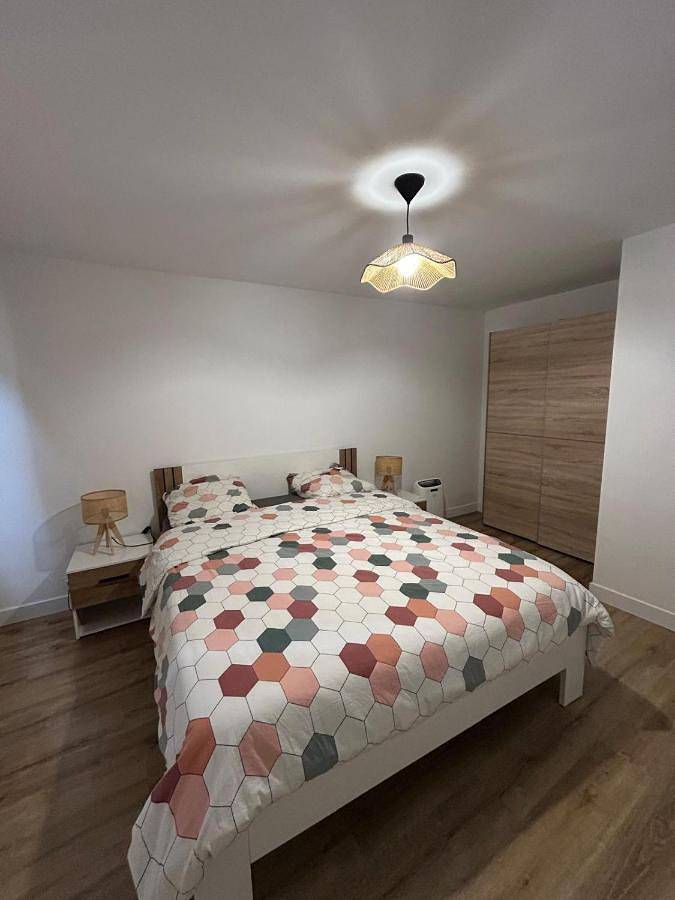 Location de vacances pour 2 personnes, avec vue à Saint-Loubès - 2