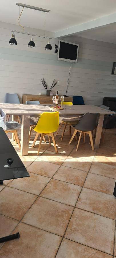 Three-Bedroom House in Signy-l'Abbaye, Ardennes