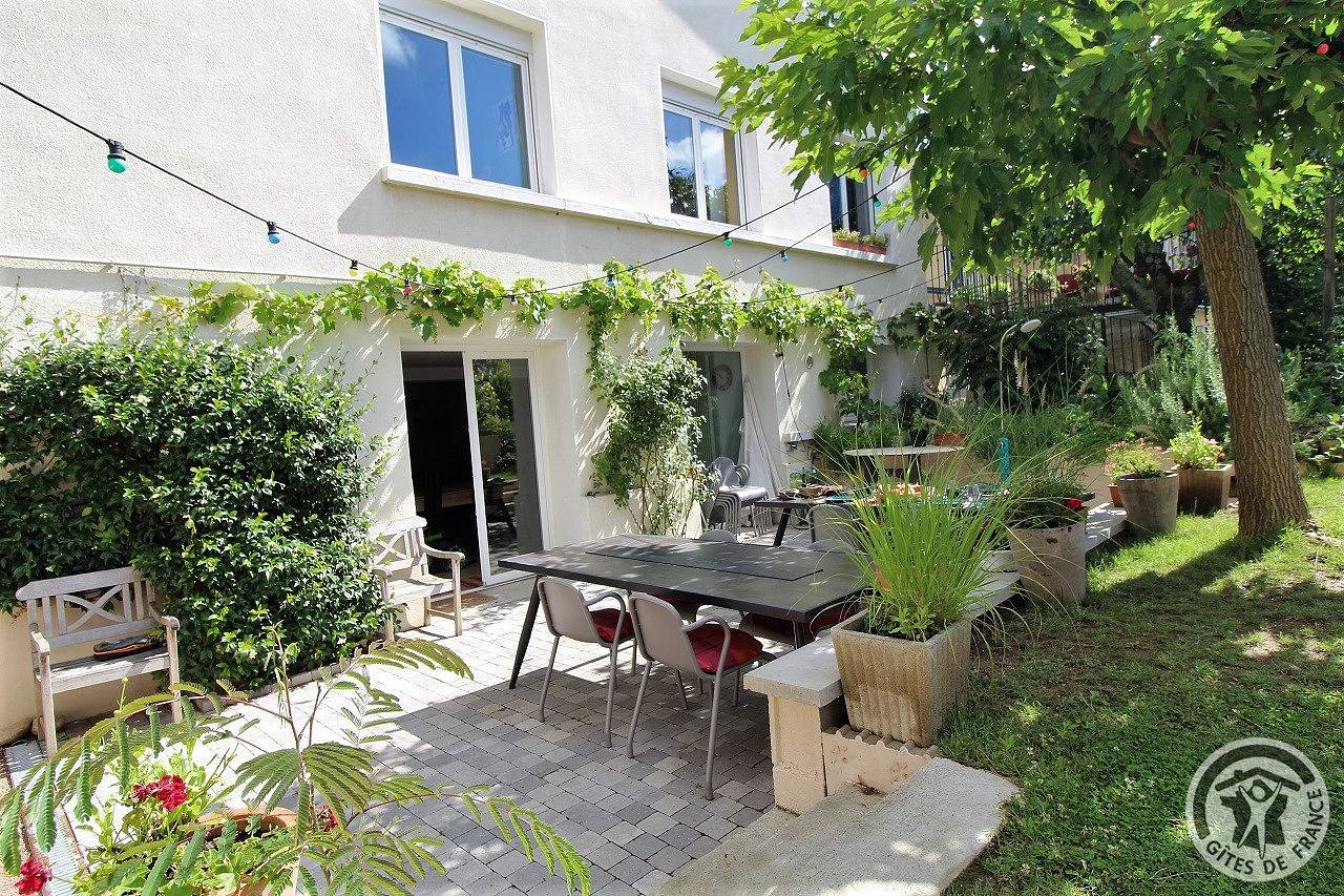 Gîte für 4 Personen mit Garten in Oullins, Rhône