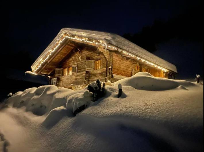 Location de vacances pour 2 personnes, avec vue et jardin dans Axalp - 2