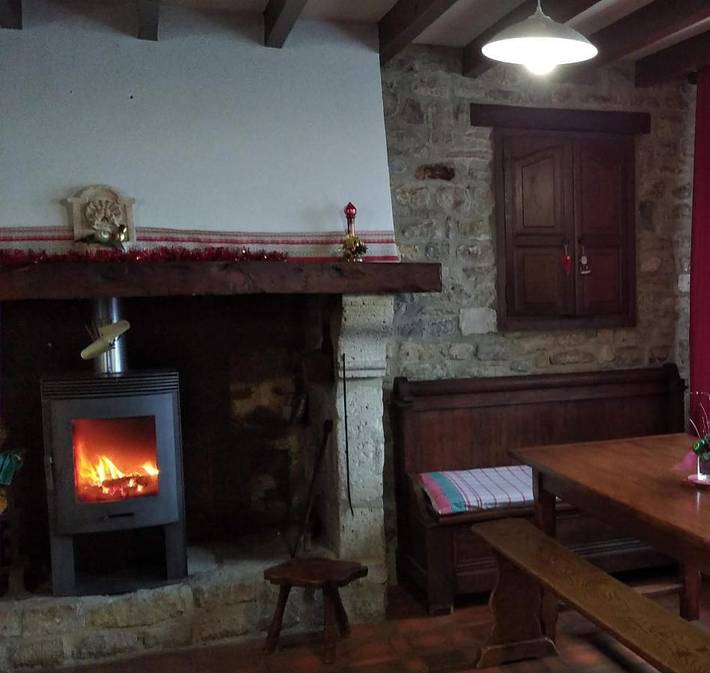 Location de vacances pour 6 personnes, avec jardin à Houtteville