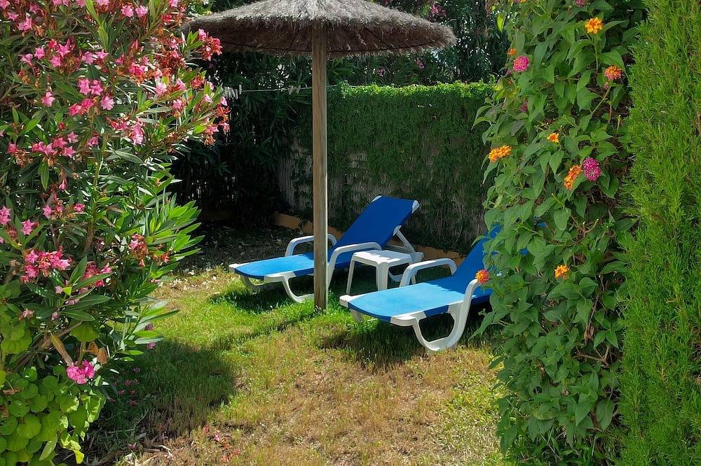 Casa Desmina 63 metros cuadrados con piscina, bicicleta, kayak, caja de seguridad y Wifi a Internet. in Cabo Trafalgar, Barbate