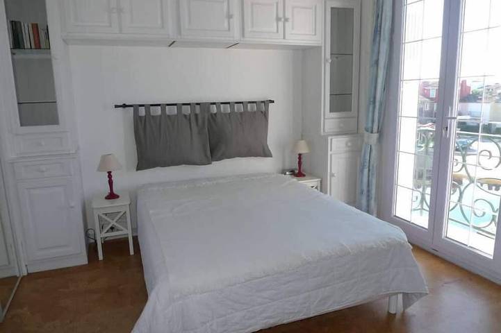 Gîte pour 2 personnes, avec balcon, animaux acceptés dans Port Grimaud - 3