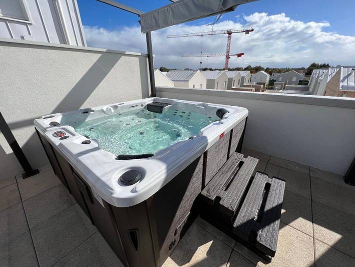 Gîte pour 6 personnes, avec balcon et jacuzzi à Bussy-Saint-Georges - 2