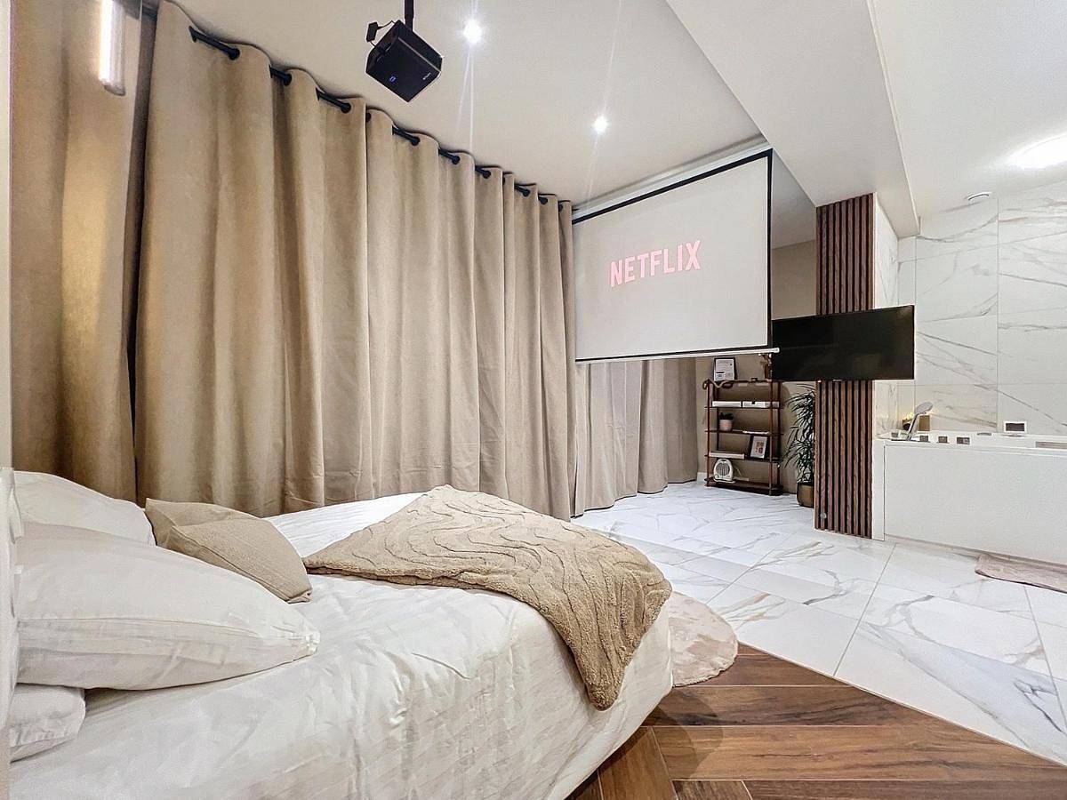 Appartement entier, V' Appart Spa Moderne-Chic in Troyes, Aube