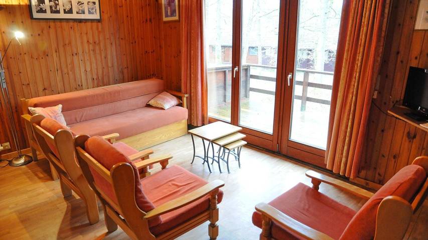 Gîte pour 6 personnes, avec balcon dans Heure