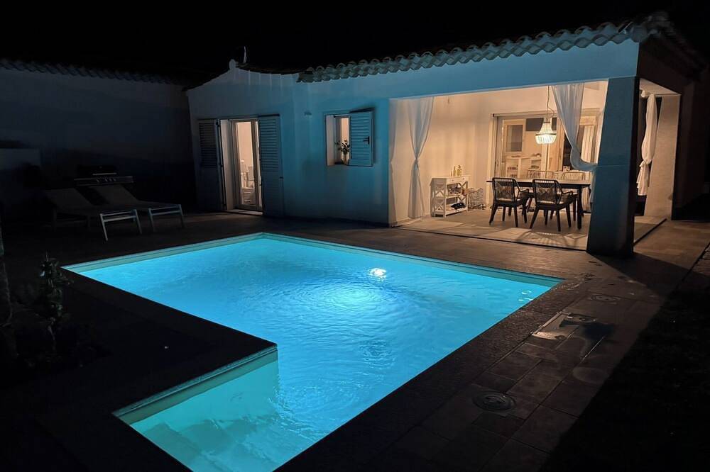 Casa Mareluna - mit Pool und in Strandnähe in Baia Sant'Anna, Olbia-Tempio